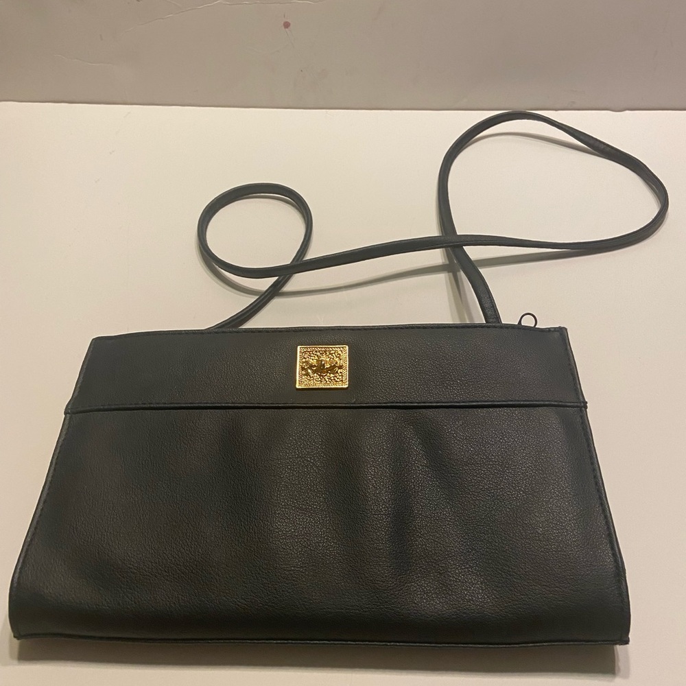 Black cross body purse